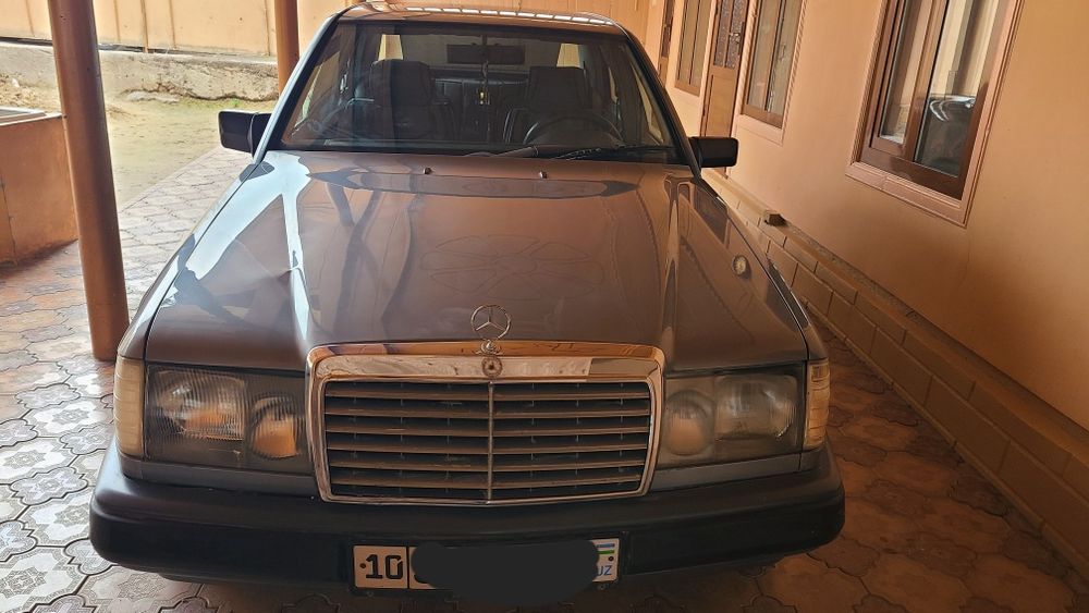 Mercedes Benz w124 e230