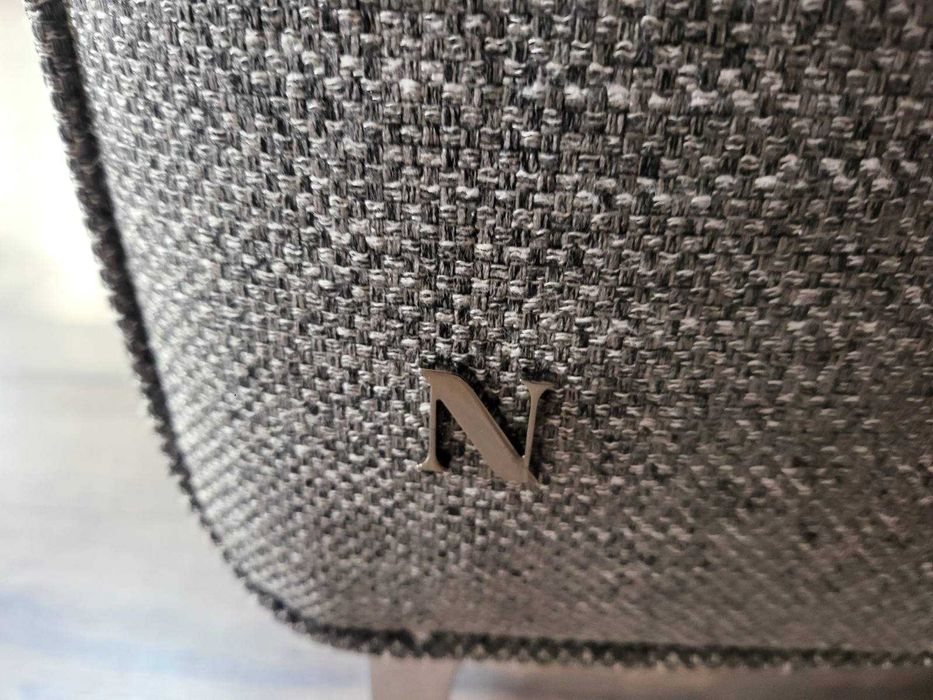 Сив диван от плат двойка Natuzzi с функция сън