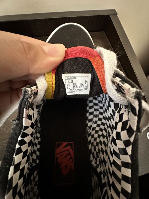 Продаются кеды Vans