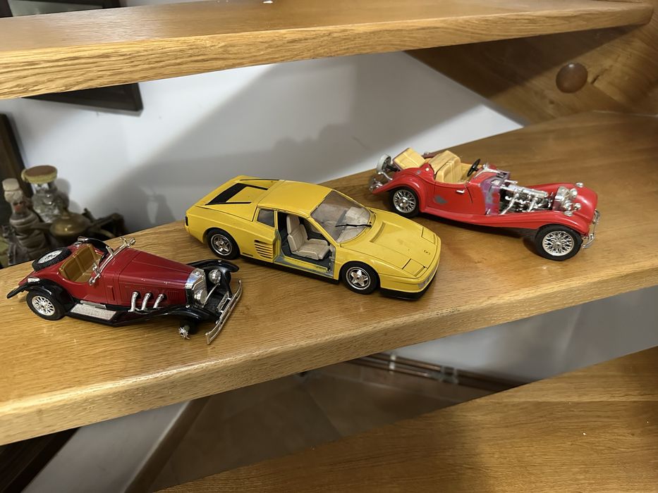 Machete Bburago  1/18 , 1/20 , 1/24