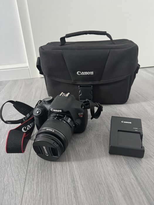 Vand Canon EOS Rebel T5