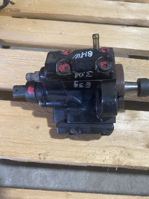 Pompă înaltă presiune + Regulator presiune ORIGINALE BOSCH — BMW diesel E39