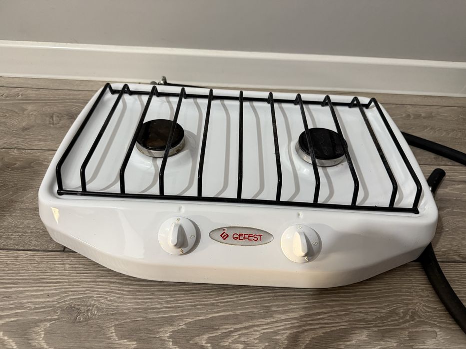 Продам новую настольную плиту