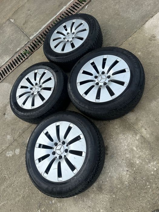 Jante Mercedes R16