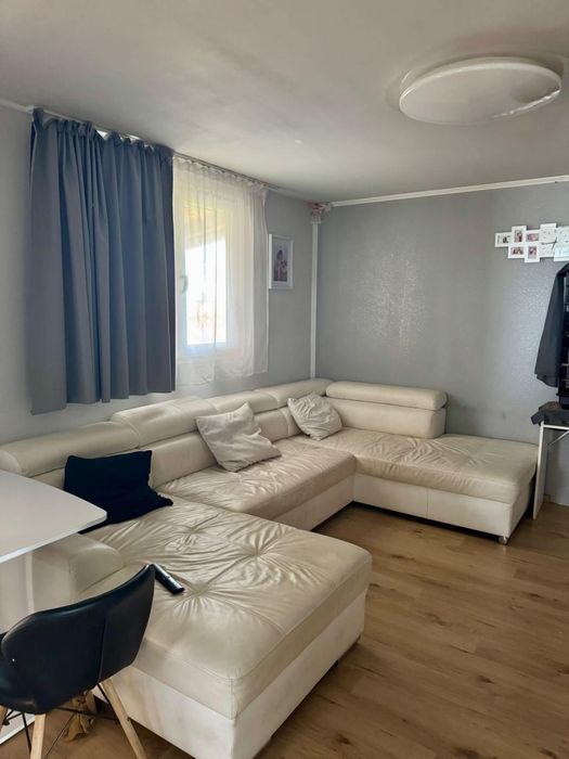 Vand teren cu casa nefinalizata