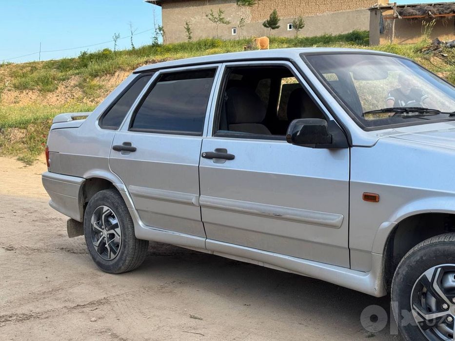 Samara Lada Moshinasi sotiladi