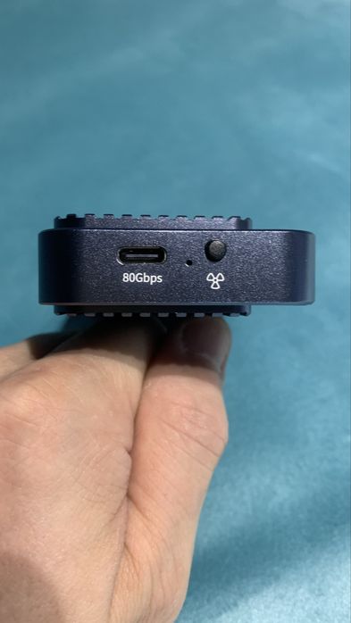 SSD Enclosure “Acasis” thunderbolt 5