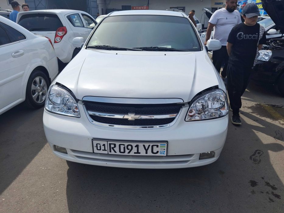 Chevrolet Lacetti / Gentra 2010