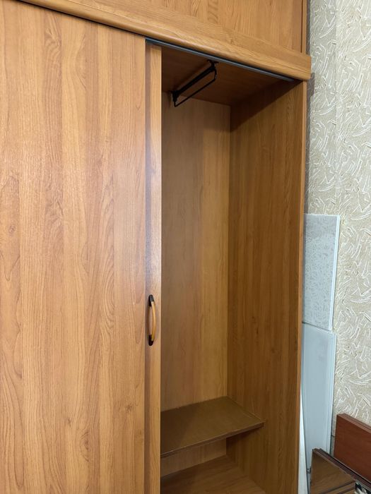 Шкаф, диван, кресла, стенка