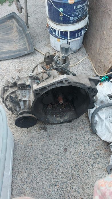 Коробка на Пассат