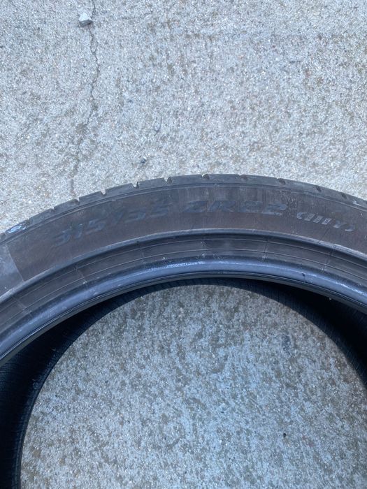 Летни гуми Pirelli P Zero 285/40/22 и 315/35/22