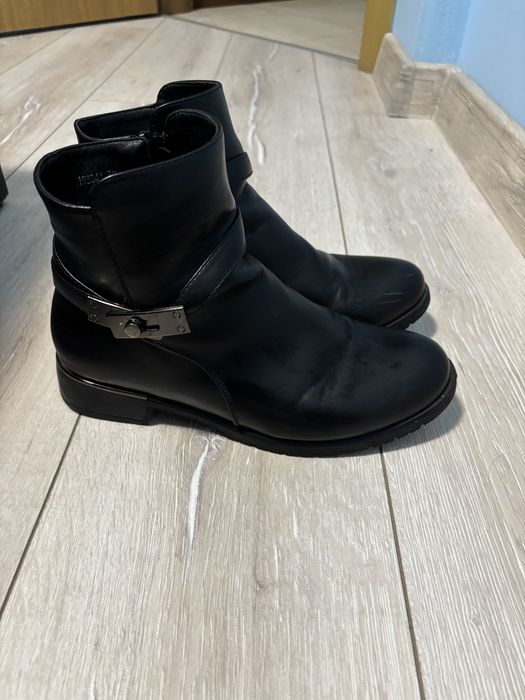 Черни боти 38 номер