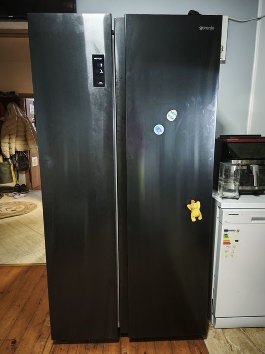 Frigider side by side Gorenje 550 L, compresor ars, in rest impecabil