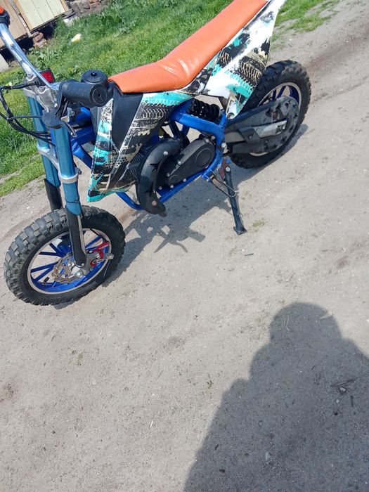 Vând cross de copii