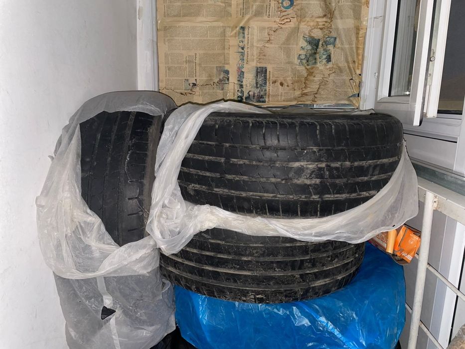 Продам покрышки.