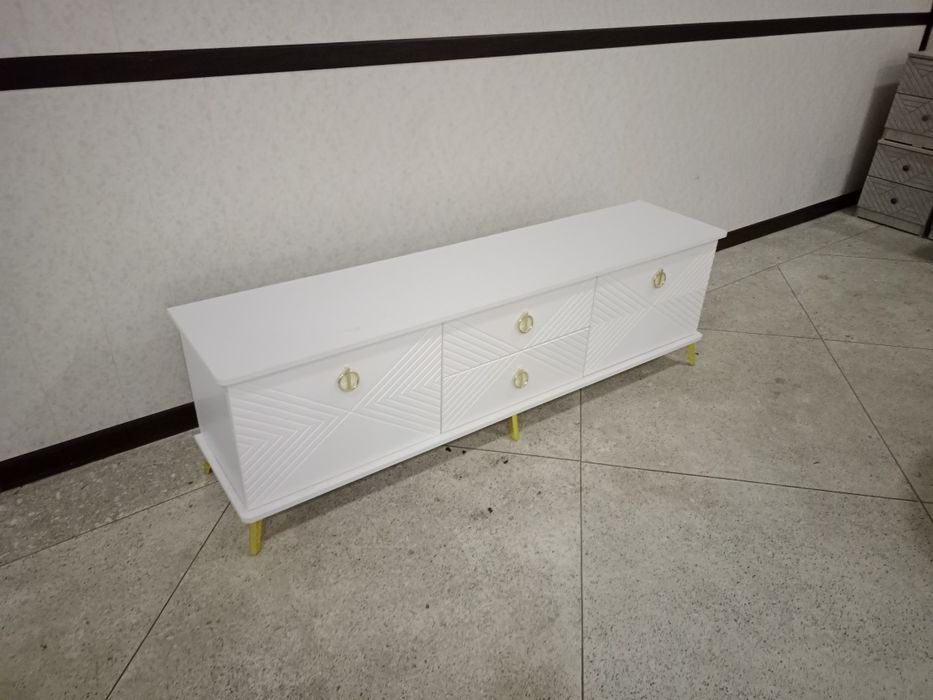 Подставка для телевизор