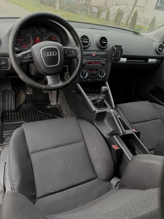 Audi A3 2.0d  140cp