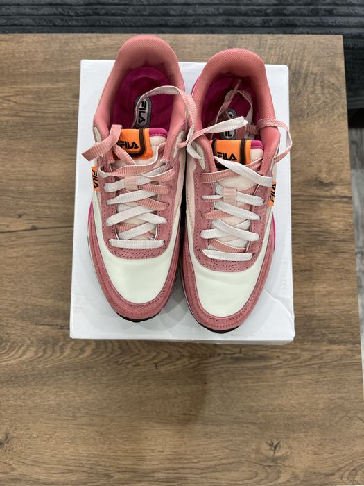 Дамски маратонки Fila