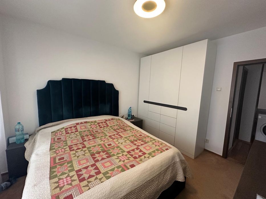 Apartament 4 camere - str. Babadag