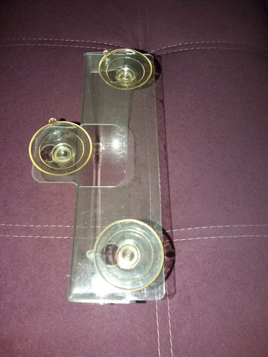 Ящик полочка на присосках