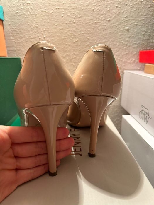 Pantofi stiletto mărimea 38