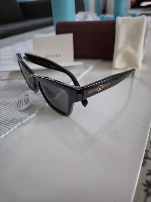Чисто нови слънчеви очила GUCCI