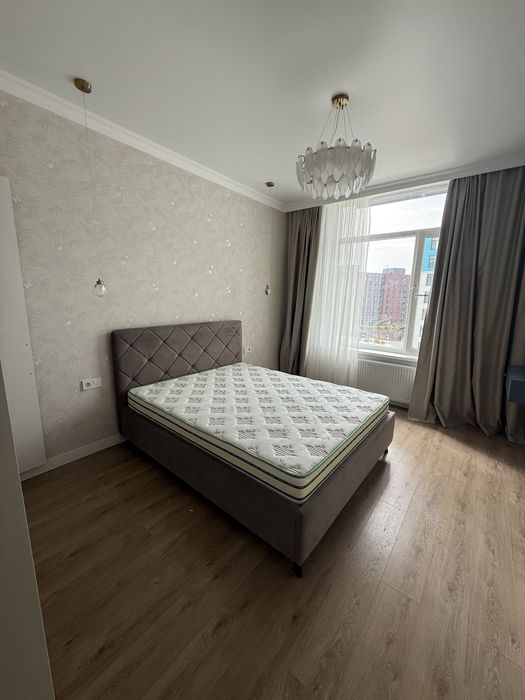 Продам Кровать 160х200 + матрас