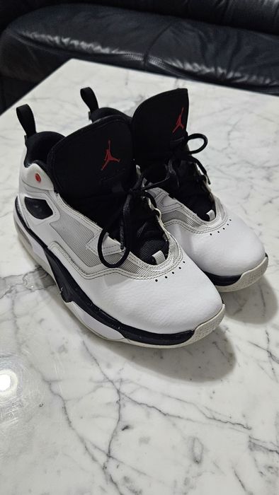 Jordan Stay Loyal 3