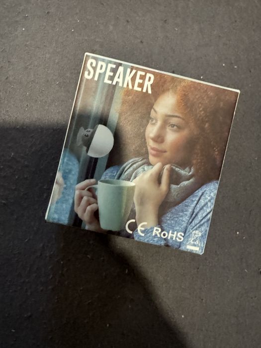 Безжично зарядно Xiomi + подарък