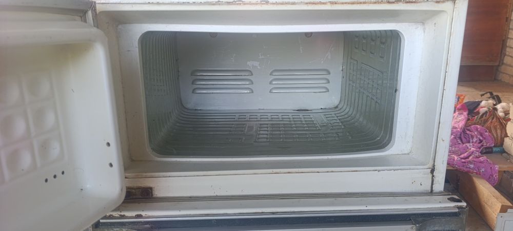 Холодильник состояние яхши ишлаб турибди