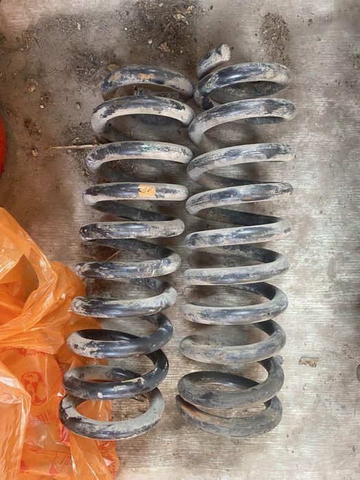 Фары пружины Prado 95 1997г.