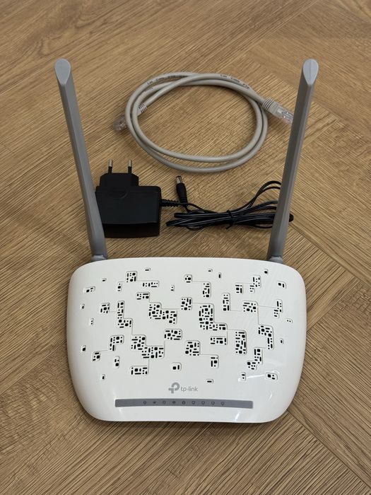 Модем-роутер ADSL2+ (TP-Link TD-W8961N)