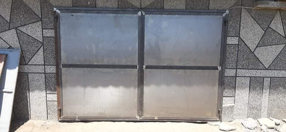 Метални врати за мазета