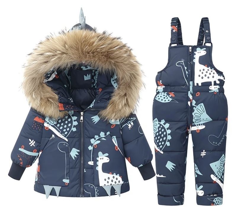 Продам новый детский зимний комбинезон