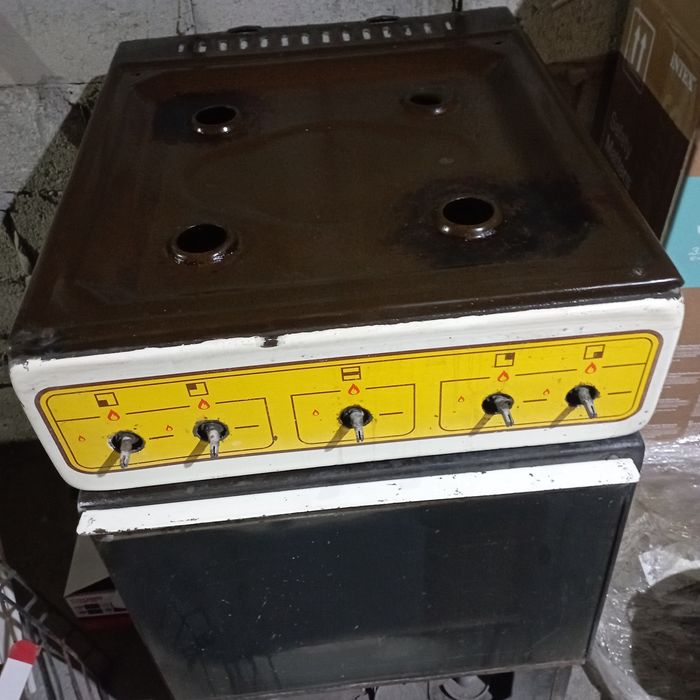Газовая плитаб/ у