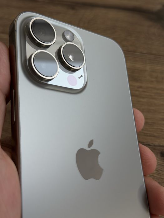Apple 16 pro max