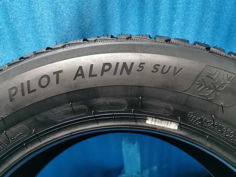 225/65 R17 - michelin m+s 4 bucati