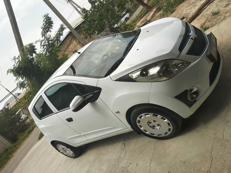 Chevrolet Spark 2010