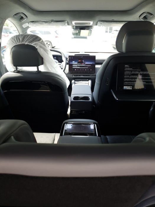 Zeekr 7x. Ultra. 715km. 2026 restyling