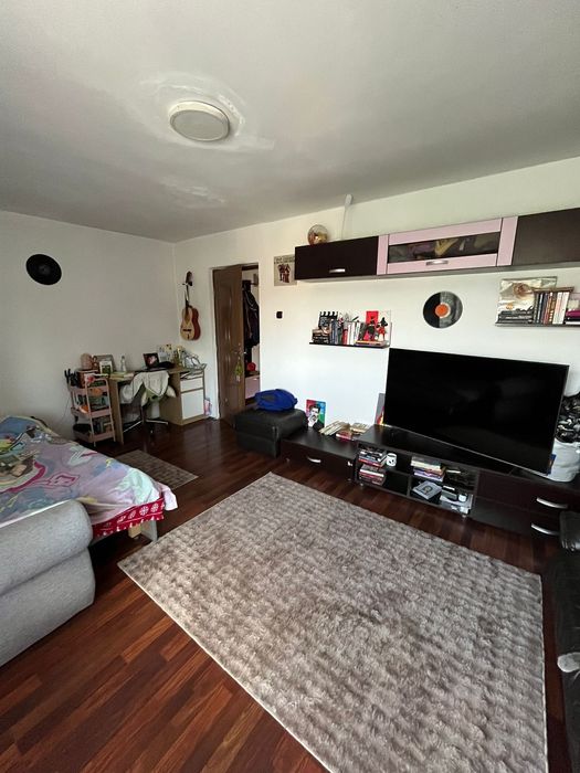 Apartament de vânzare