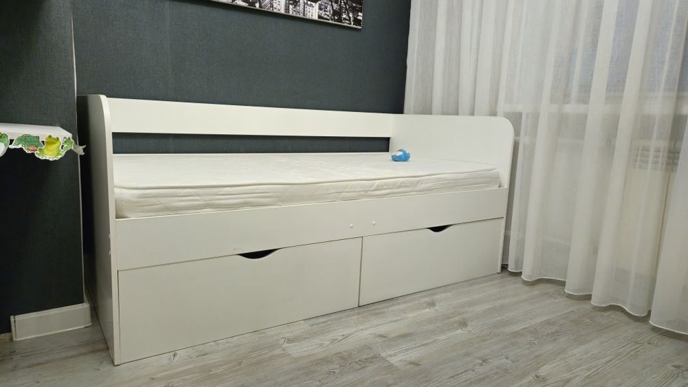 Продам детскую кровать