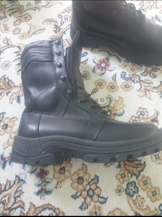 Берцы зимние раз 44