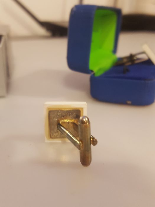 Butoni camas model trandafiri originali sonia