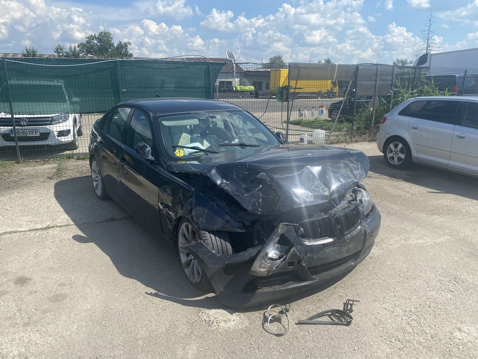 Bmw seria 3 e90 320d-dauna totala economica -completa -acte in regula