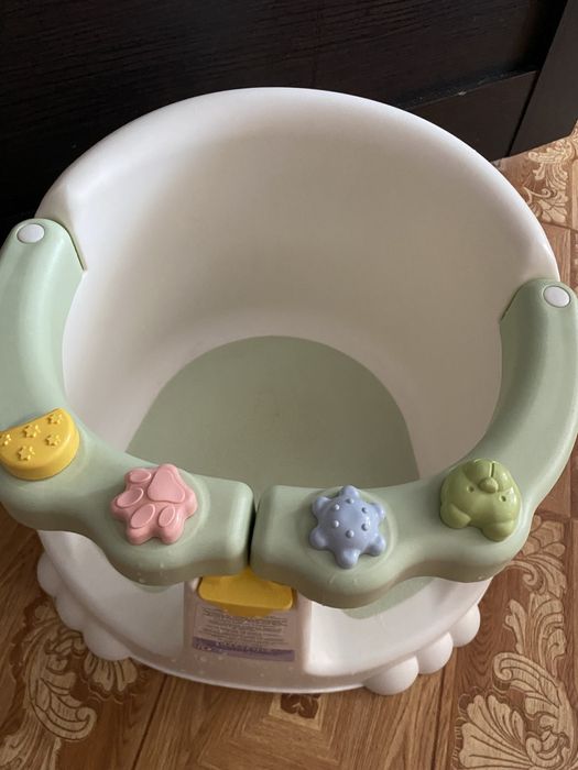 Продам стульчик для купания и гамак