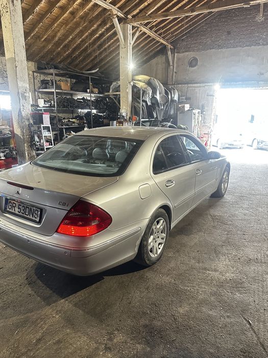 На Части! Mercedes w211 E270cdi 177кс 2004г -автоматик