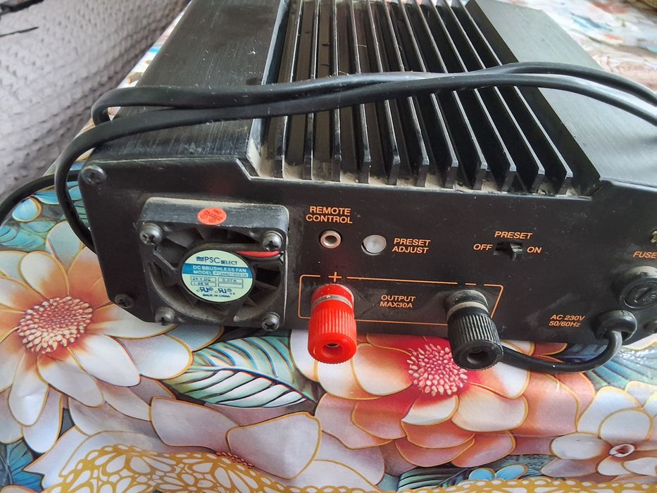 Лабораторный блок питания