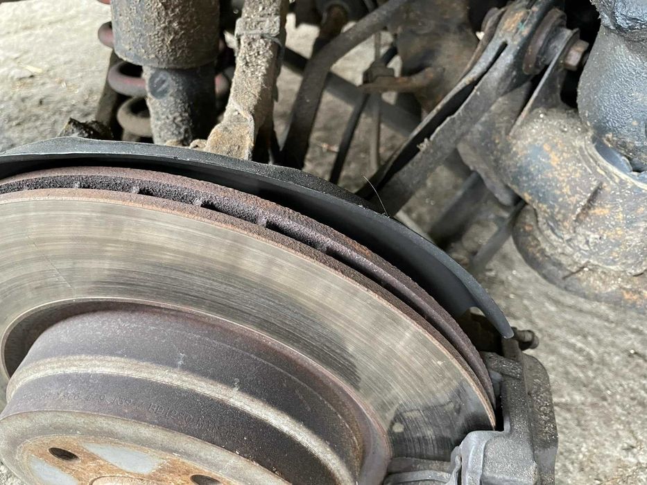 Задни дискове и апарати BMW E90 / E91 335d