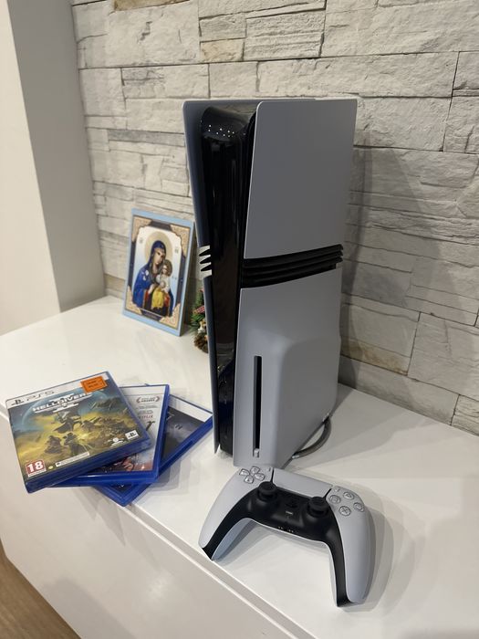 Playstation 5 Pro + дискдрайв и стойка
