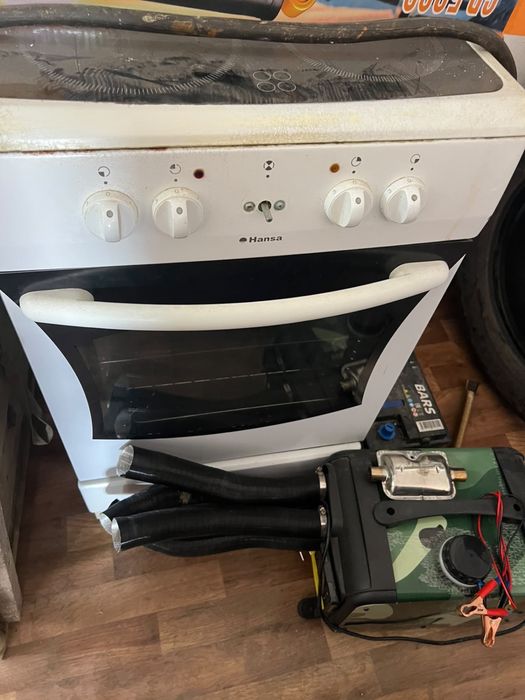 эл,. плита Hansa
